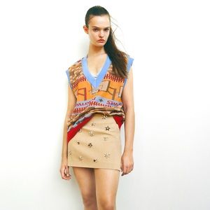 ZARA X Spaulding Jacquard Vest Basketball Hoop V Neck Oversize Tan Sweater